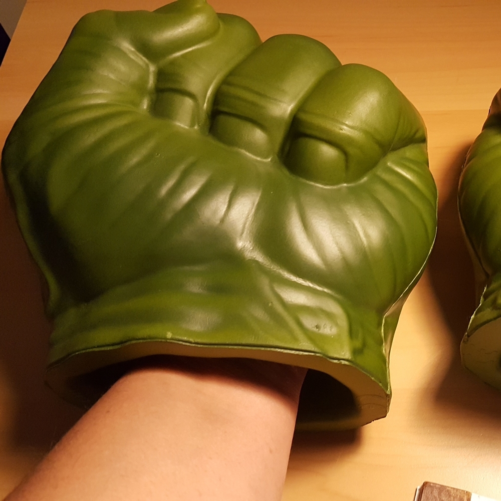 Pair of Hulk Hands